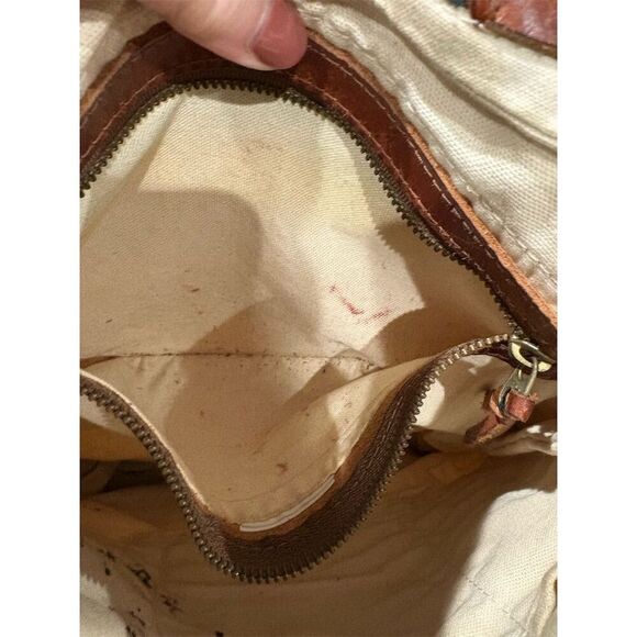 Arc of a Diver Women's Striped  Brown Cream Flap Closure Vintage Style - Picture 8 of 11